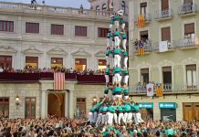Els Castellers de Vilafranca completen a Reus el primer 5de9f de l’any i la Vella torna a carregar el 2de8
